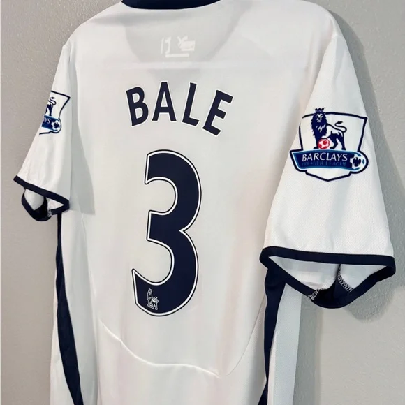 Tottenham Hotspur 2008/2009 Bale home EPL soccer jersey - Picture 4 of 5